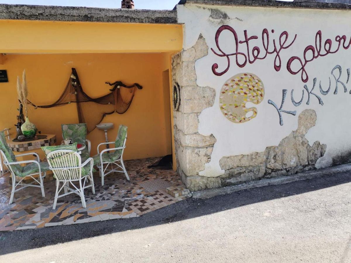 Apartman Sirena Pićan Zewnętrze zdjęcie
